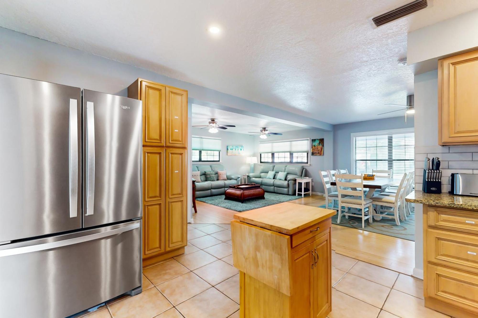 Sunset Breeze Villa Butler Beach Екстериор снимка